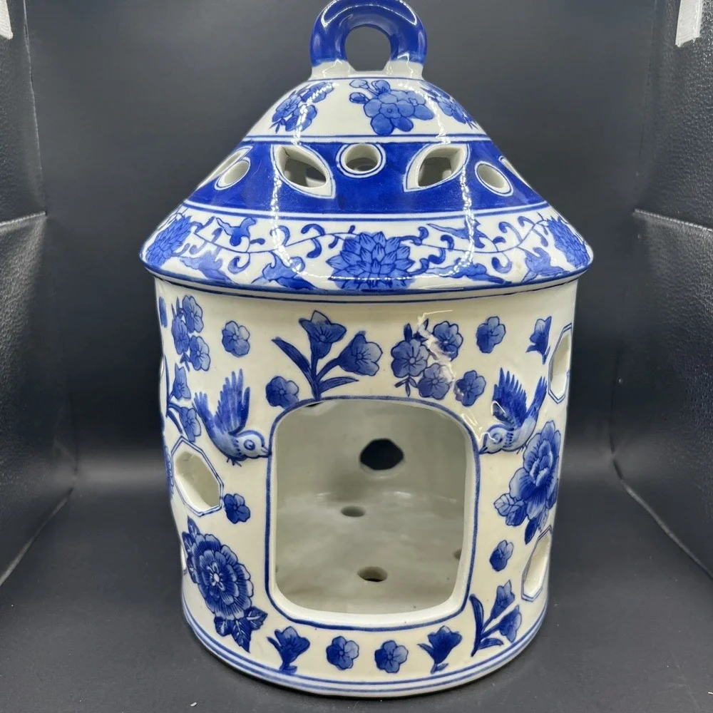 Vintage Blue & White Porcelain Birdhouse Lantern Candle Holder Chinoiserie 12